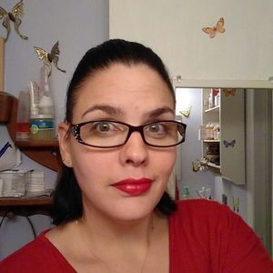 Meet your Posher, Tonia